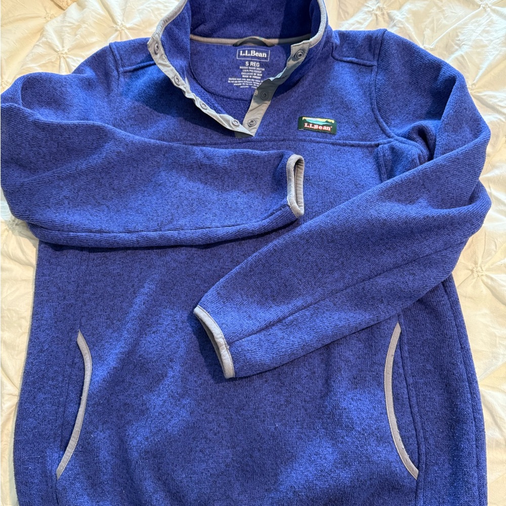 L.L. Bean Women’s Blue Sweater Fleece Pullover